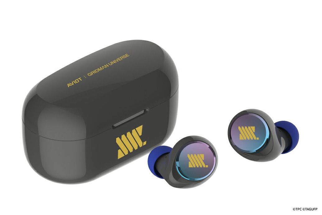 AVIOT、『グリッドマン ユニバース』コラボTWS“ツーバースモデル”。320