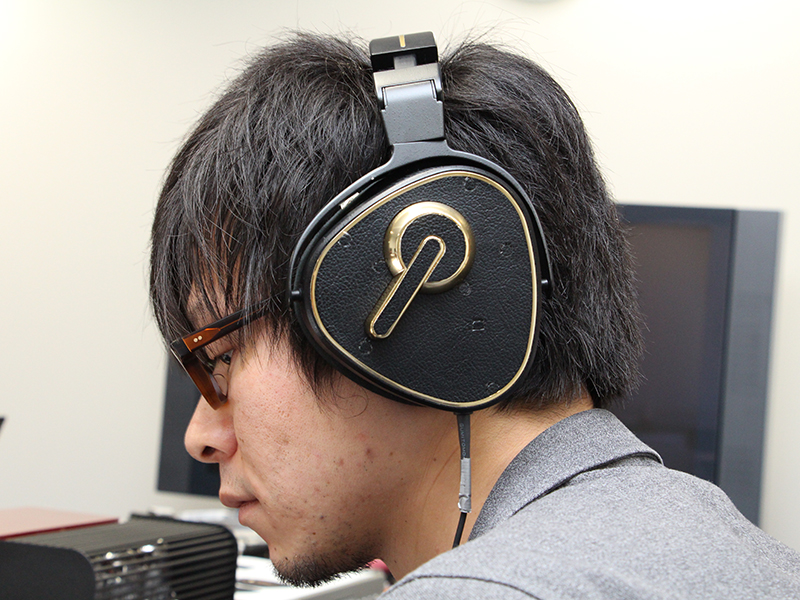 CROSSZONE、DSP非使用で頭外定位実現のヘッドホン「CZ-1