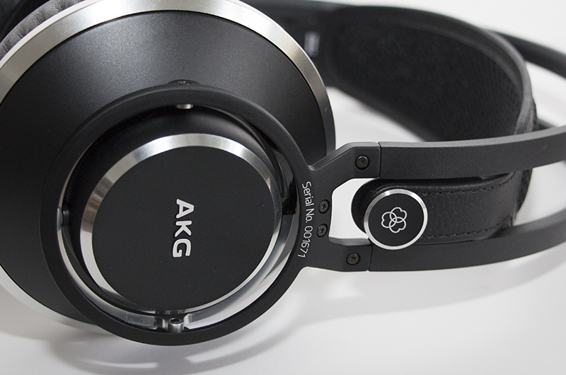 速攻レビュー】AKGのフラグシップ密閉型ヘッドホン「K872」のサウンド
