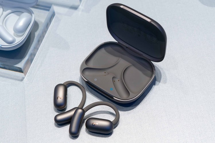 Anker、装着感と音質を追求したオープンイヤー型完全ワイヤレス