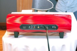 パイオニア、デジタル入力対応のiPodドックスピーカー「XW-NAS5」を