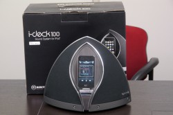 モニターオーディオ、音場調整機能付きiPodドックスピーカー「i-deck