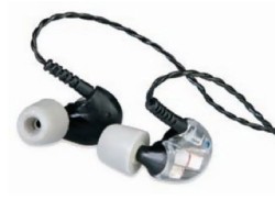 Westoneから3ウェイBAユニット搭載カナル型イヤホン「UM3X」登場