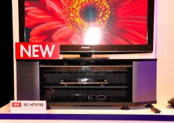 パナソニック、新「明瞭ボイス」搭載の“ラックシアター”2機種を発売