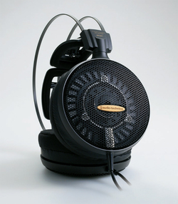 オーディオテクニカ「ADシリーズ」連続レビュー － 第2回「ATH-AD900X