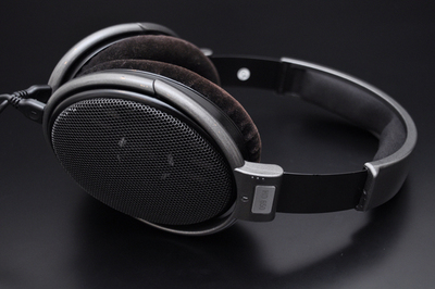 オープン型の超定番モデル、ゼンハイザー「HD 650」の実力を探る