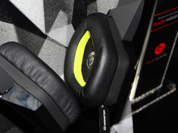 ファッション性と音質を両立させた「DIESEL」コラボヘッドホン