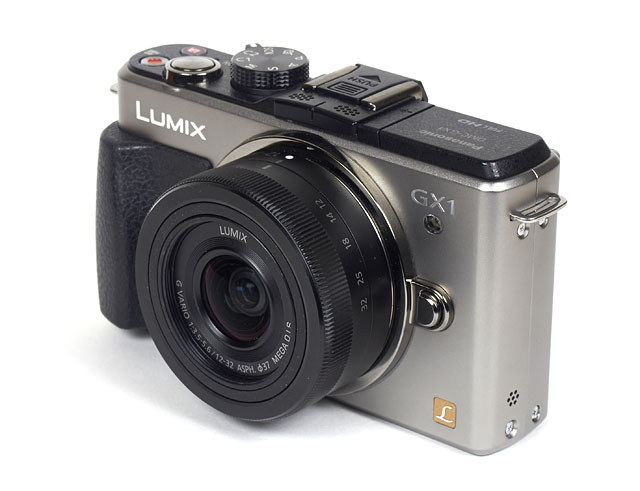 Panasonic Lumix G Vario 12-32mm f/3.5-5.6 ASPH Mega O.I.S.