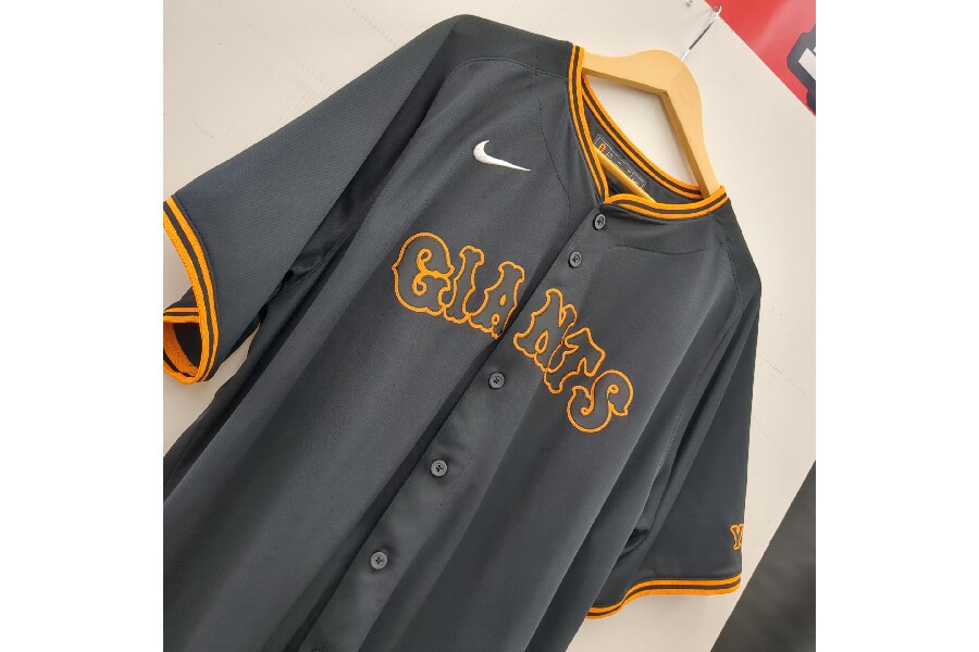 読売ジャイアンツ2024年3rdレプリカユニフォーム入荷！ユニフォーム