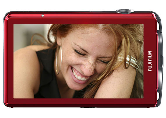 Fujifilm Finepix Z800EXR - PictureCorrect