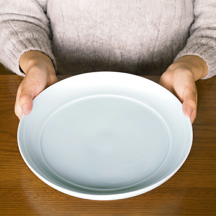 送料無料】瑞々 まる皿8寸 青白 | 食器と料理道具の専門店「プロキッチン」