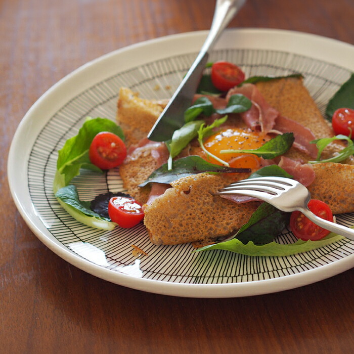 マリメッコ プレート 25cm シイルトラプータルハ ブラック / marimekko