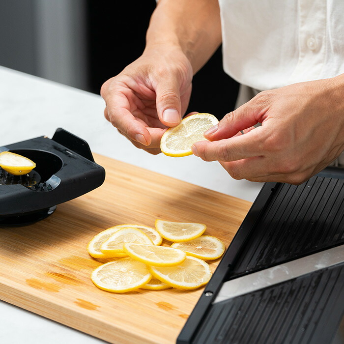 サンクラフト ダイヤル式リフトスライサー / SUNCRAFT | 食器と料理