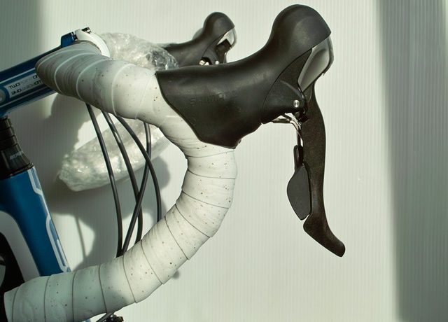 シマノ新型デュアルコントロールレバーレバー(ST-6700、ST-5700