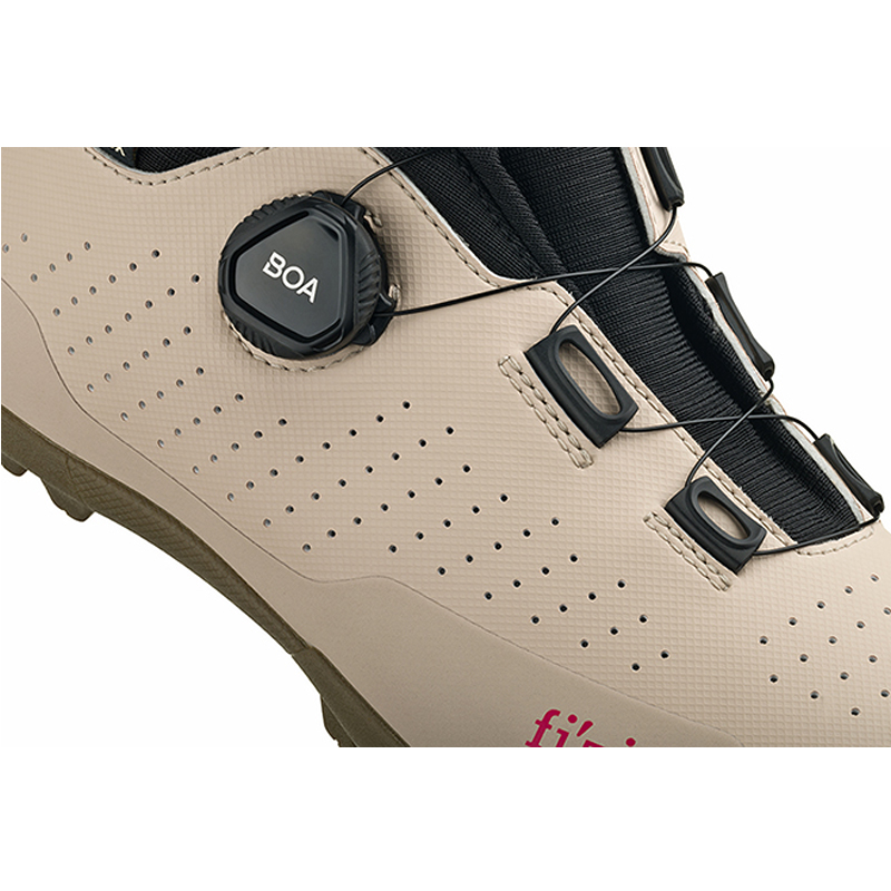 fizi:k（フィジーク）TERRA ARTICA GTX（テラアーティカGTX）SPD