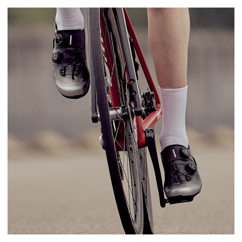 SHIMANO（シマノ）RC7 ワイド SPD-SLビンディングシューズ 送料無料