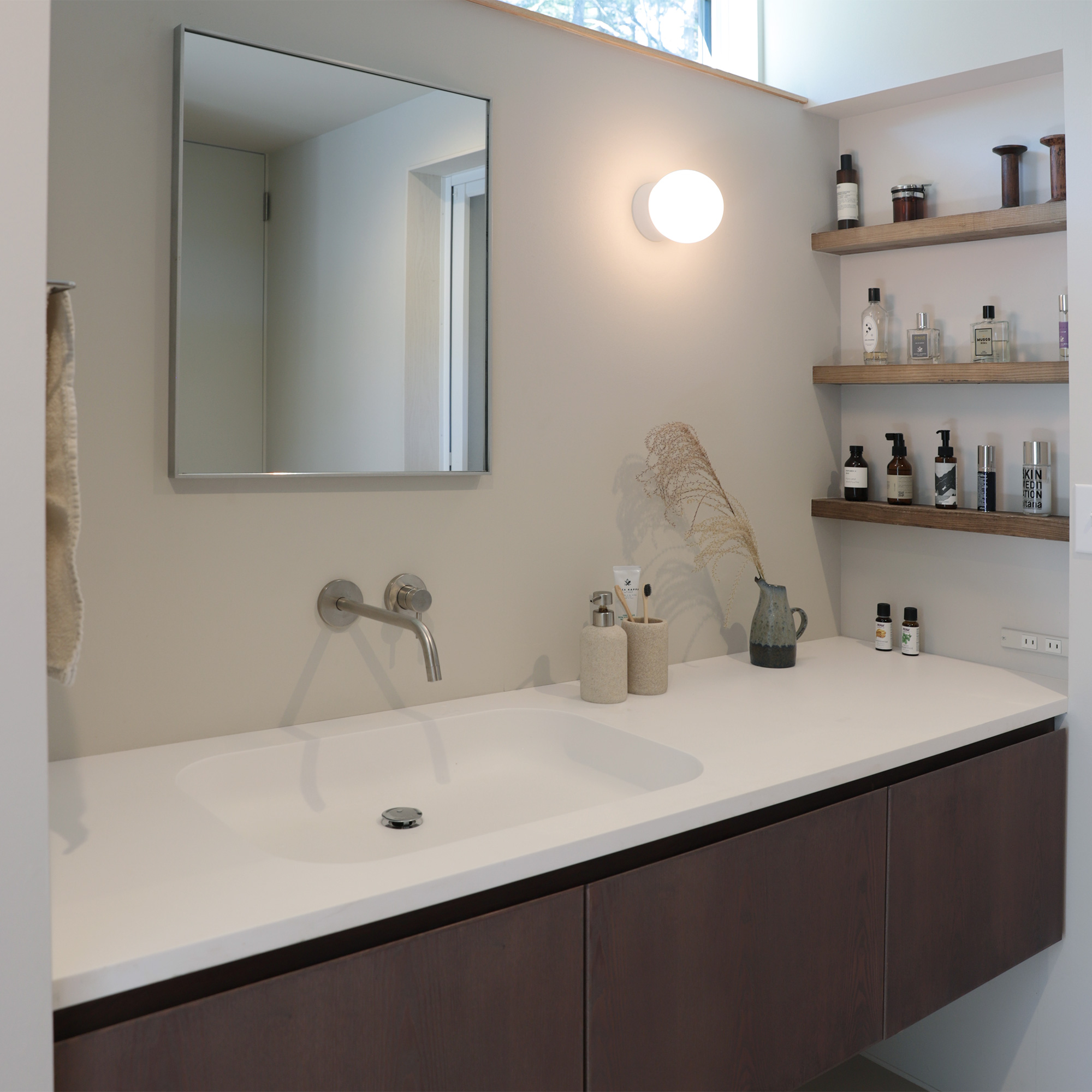 壁付けセパレート混合水栓 洗面用 クローム L248 | KB-TP007-02a-G141