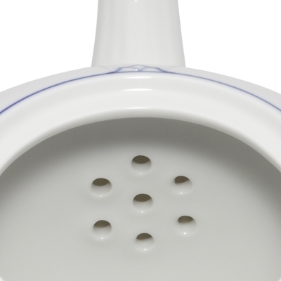 ブルーフルーテッド プレイン ティーポット 700ml|ロイヤル