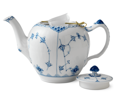 ブルーフルーテッド ハーフレース ティーポット 1000ml|ロイヤル