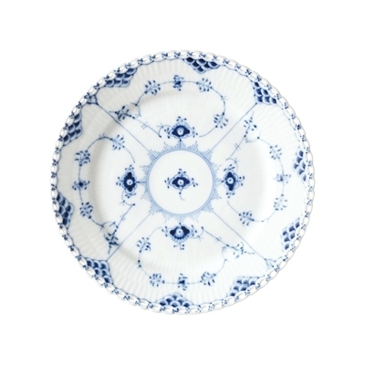 ブルーフルーテッド フルレース プレート 19cm|ロイヤル