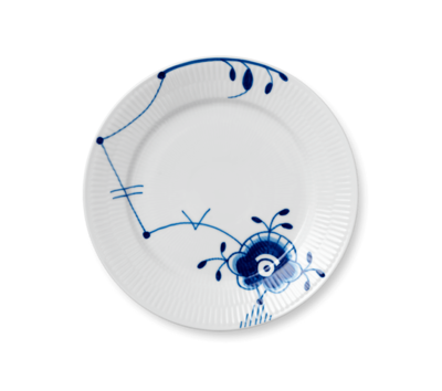 ブルーフルーテッド メガ プレート 22cm|ロイヤル コペンハーゲン 公式