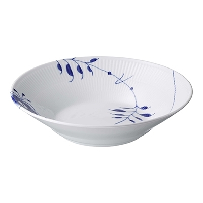 ブルーフルーテッド メガ ディーププレート 24cm|ロイヤル