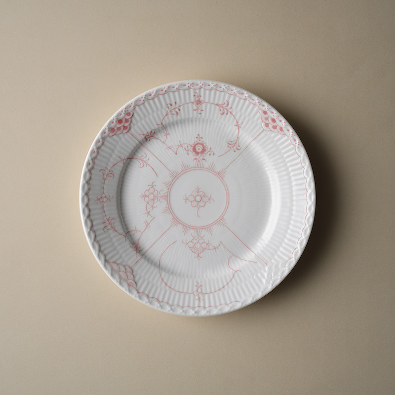 コーラルフルーテッド ハーフレース プレート 19cm|ロイヤル