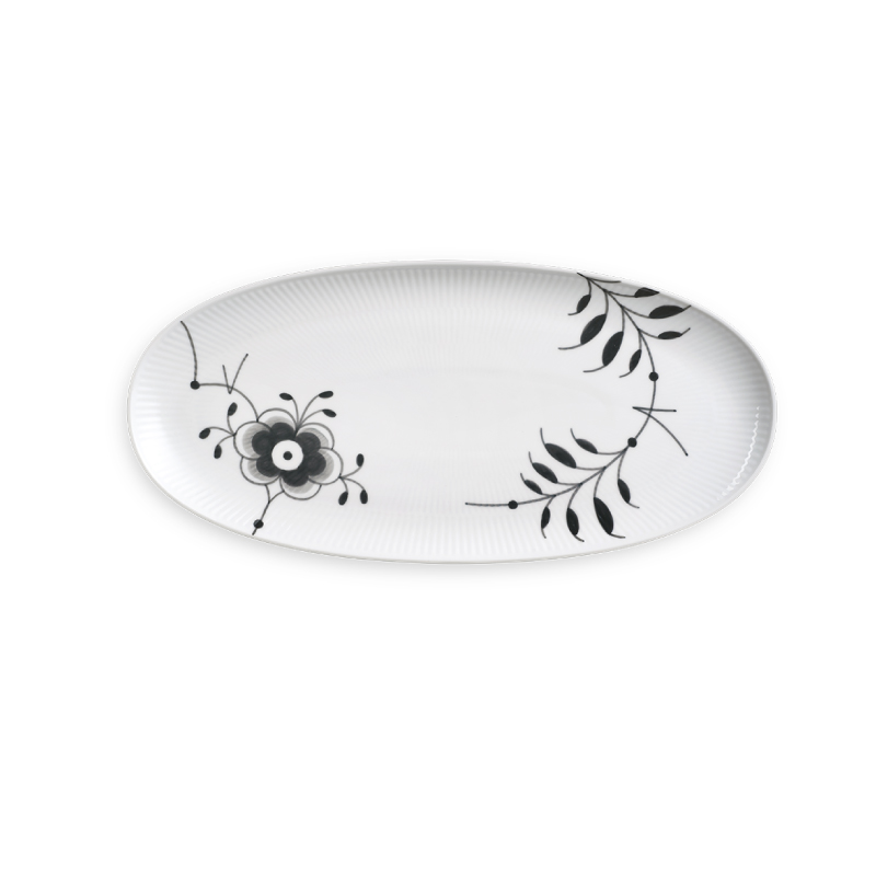 ブラックフルーテッド メガ ロング オーバルディッシュ 37cm|ロイヤル