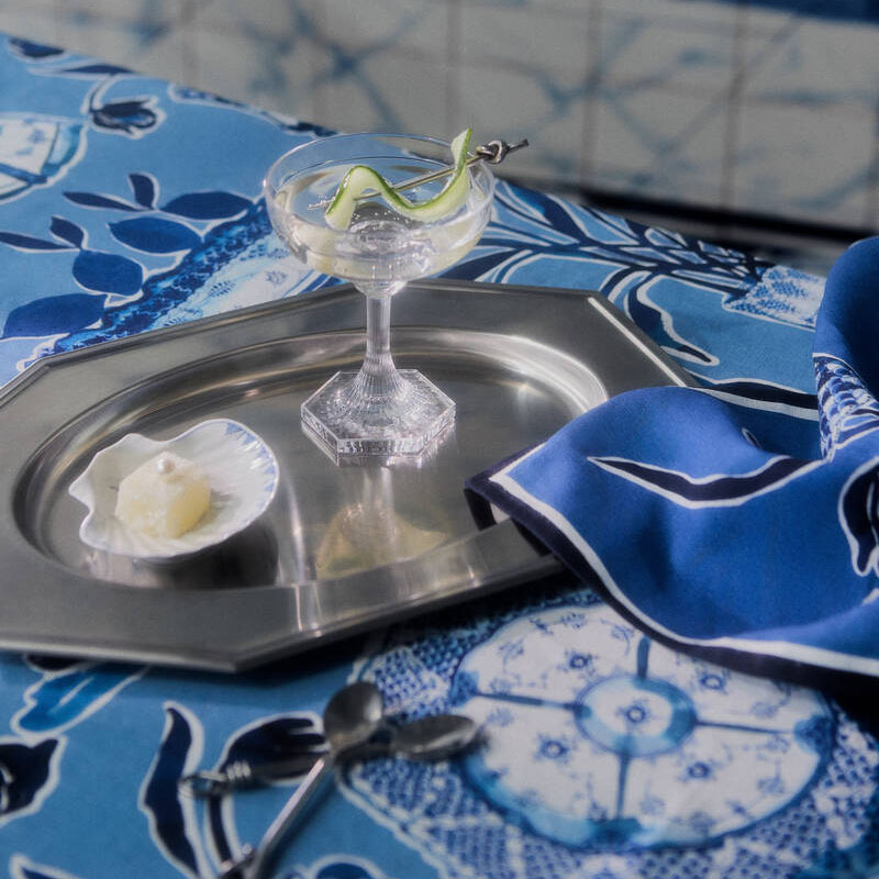 ブルーフルーテッド プレイン ディッシュ トリオ|ロイヤル