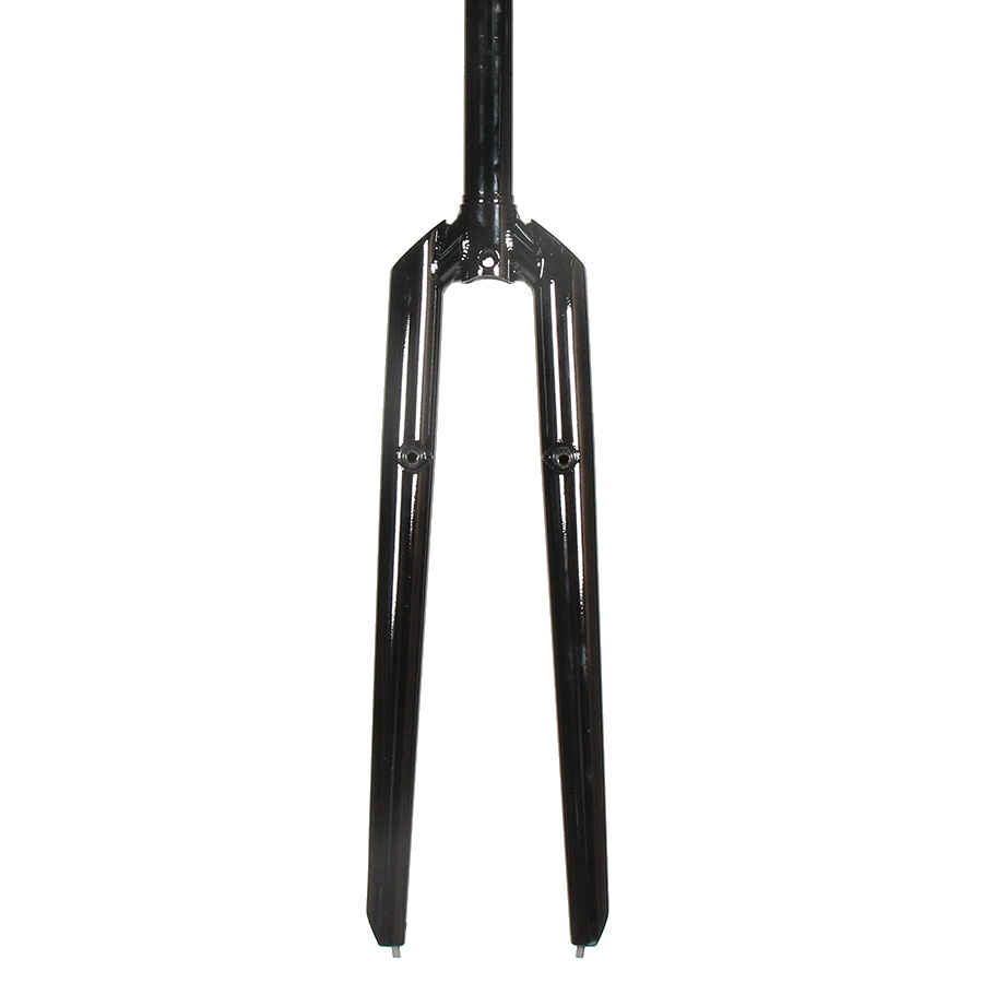 フォーク長 も長く タイヤクリアランスも大きい グラベル オフロード