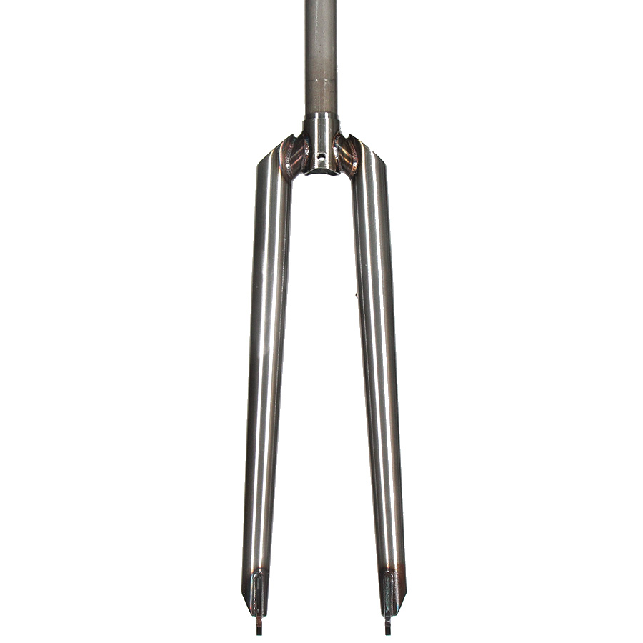 フォーク長 も長く タイヤクリアランスも大きい グラベル オフロード