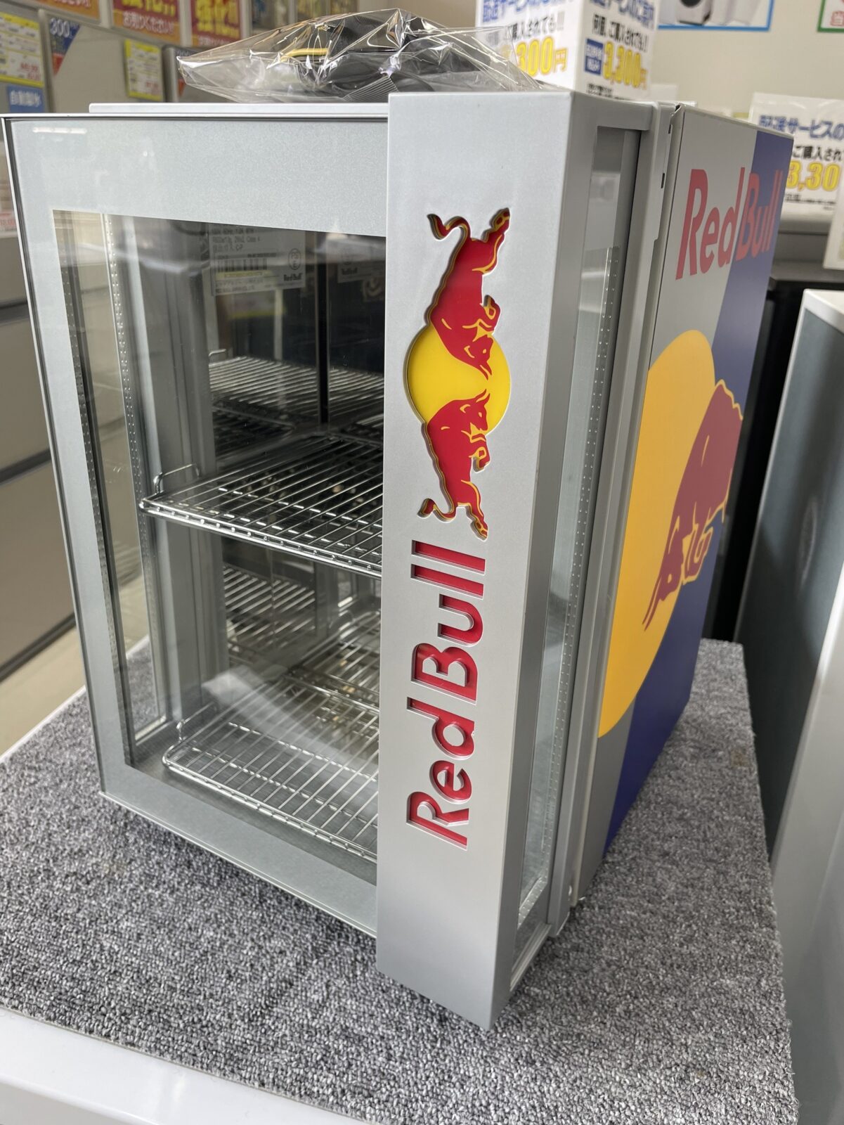 RedBull 小型冷蔵庫 レッドブル】をお買取致しました！！ - リサイクル