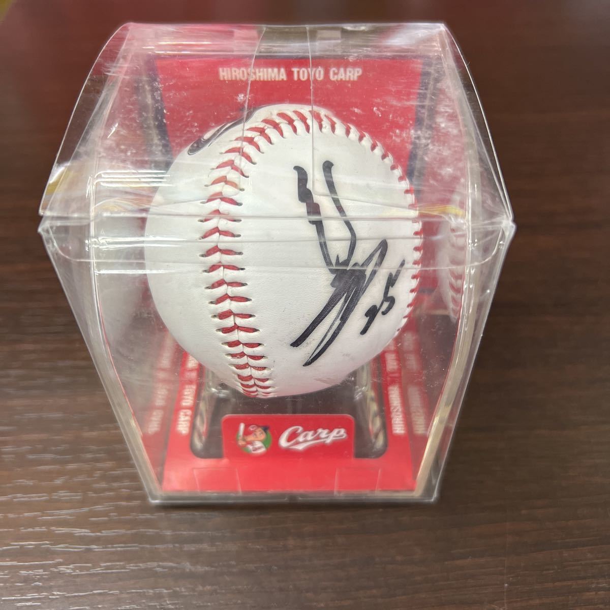 広島東洋カープ 新井貴浩 #25 球団公認 球団公式 直筆サインボール