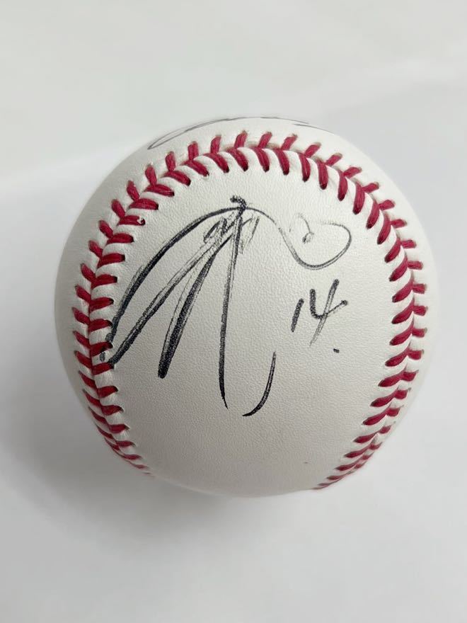 広島カープ 東大瀬良大地 選手 14番 直筆サインボール NPB球 公式球を