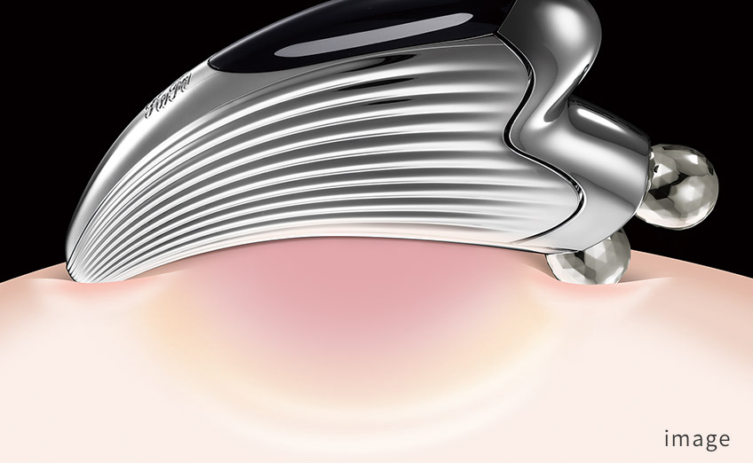 ReFa 4 CAXA RAY フォーカッサ シルバー マイクロカレント リファ