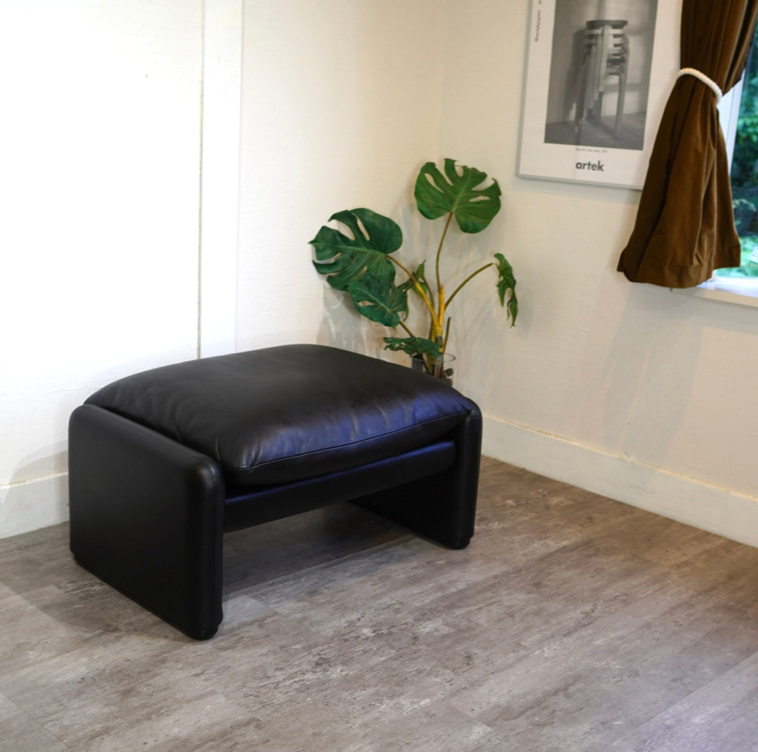 カッシーナ / Cassina 675-OT マラルンガ 本革 1人掛け ソファ ヴィコ