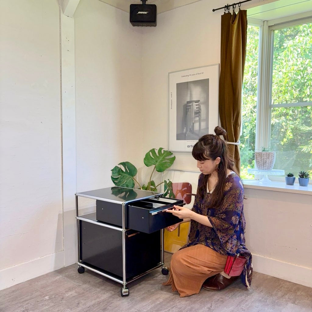 USMハラー / USM Haller ワゴン鍵付きトレイセット 2段 ブラック 中古