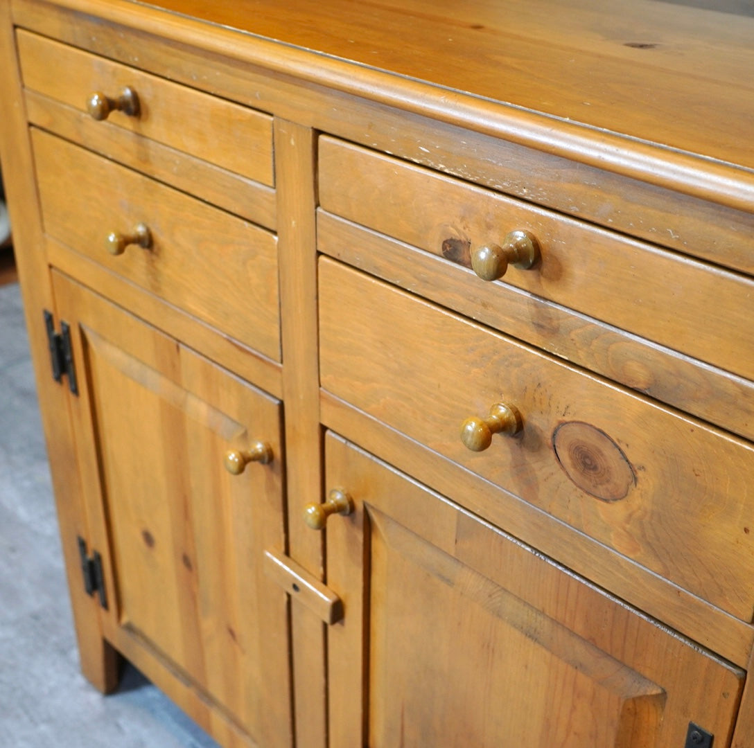 アンファン / Enfant パイン材カップボード ハッチボード中古