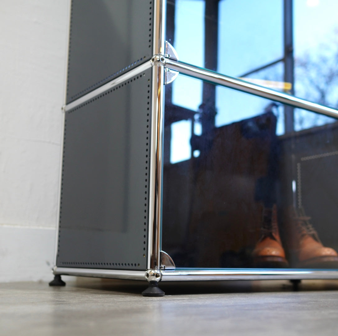 USMハラー / USM Haller モジュラーキャビネット 1列3段 ガラスドア