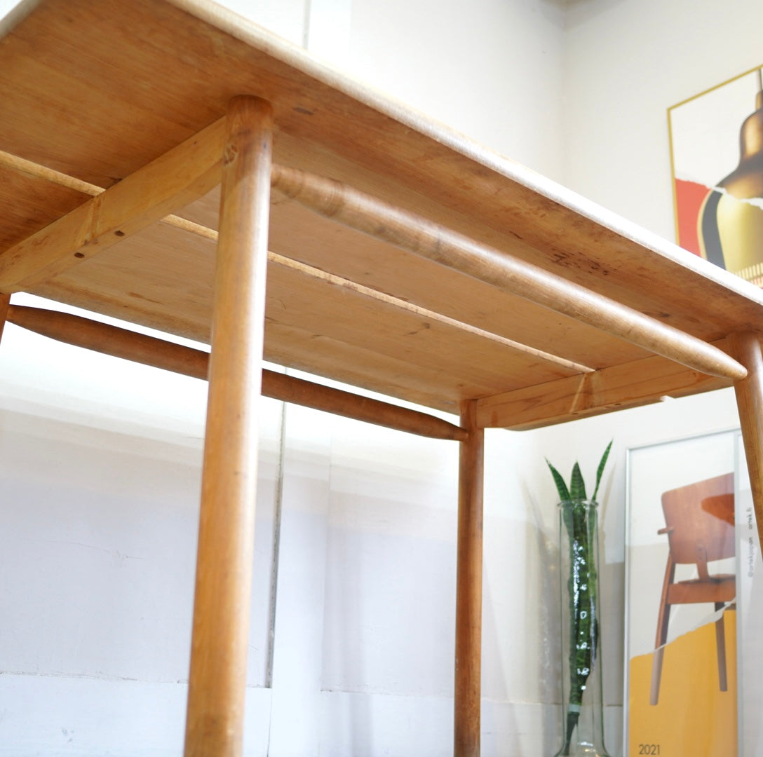 Vergnères Grain de Cafe ダイニングテーブル ピエール・ゴーティエ