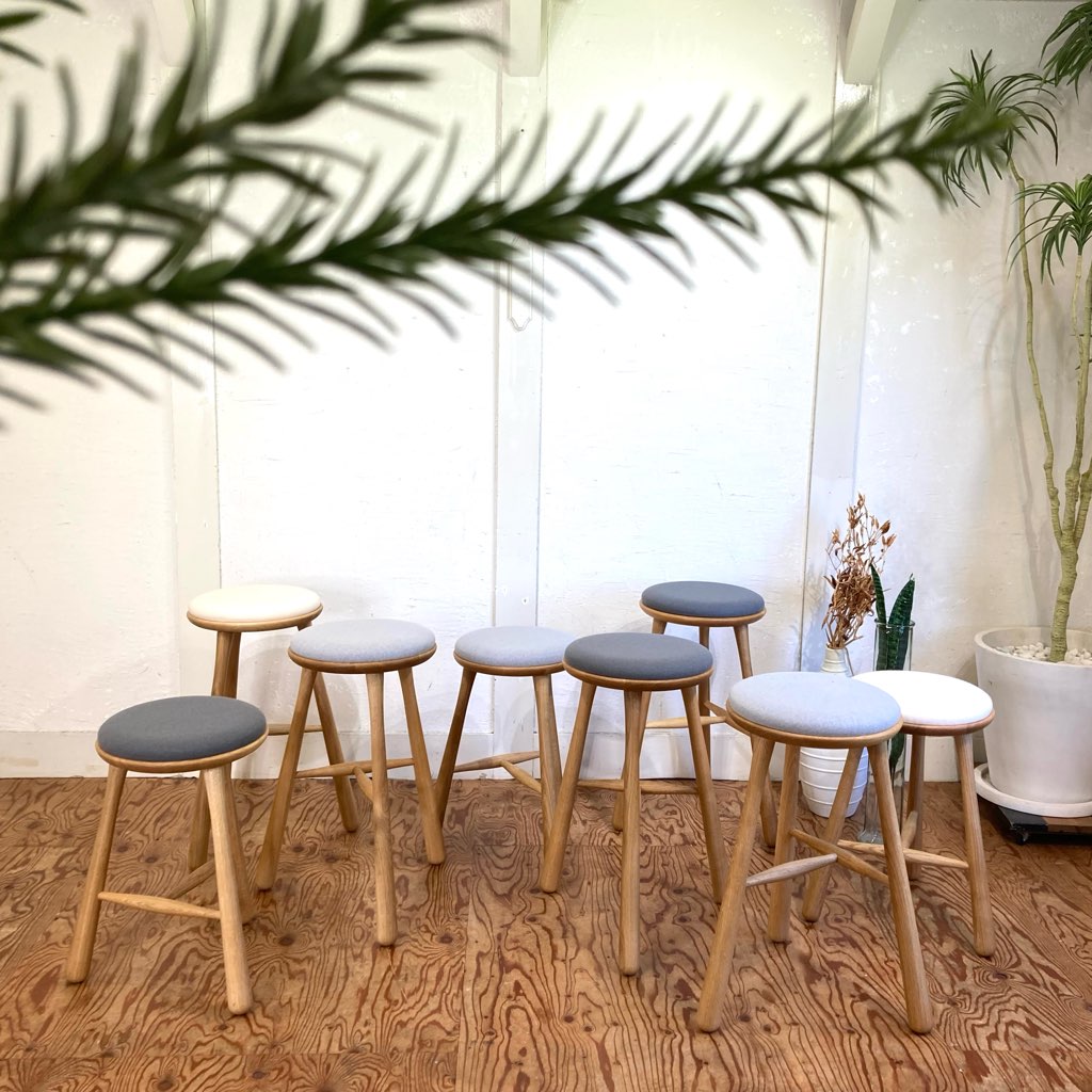 hito to ki ヒトトキ Bow ロースツール H510 オーク材 未使用品 無垢材