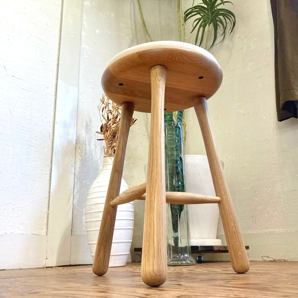 hito to ki ヒトトキ Bow ロースツール H510 オーク材 未使用品 無垢材