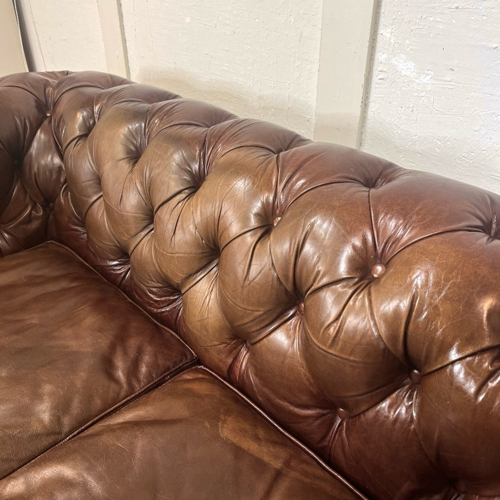 ハロ / HALO ケンジントン / KENSINGTON 2人掛けソファ バイカー タン