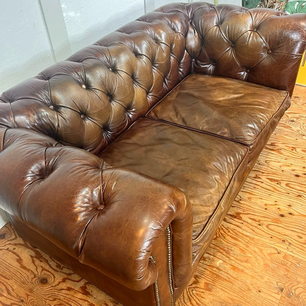 ハロ / HALO ケンジントン / KENSINGTON 2人掛けソファ バイカー タン