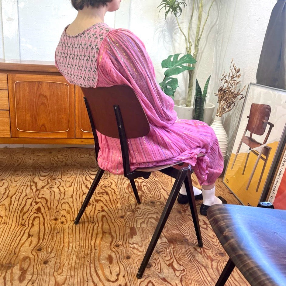 ガルファニタス / GALVANITAS model S21 スタッキングチェア コンパス