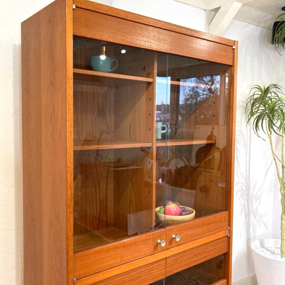 ブックシェルフ 食器棚 カップボード キャビネット チーク材 ジャパン