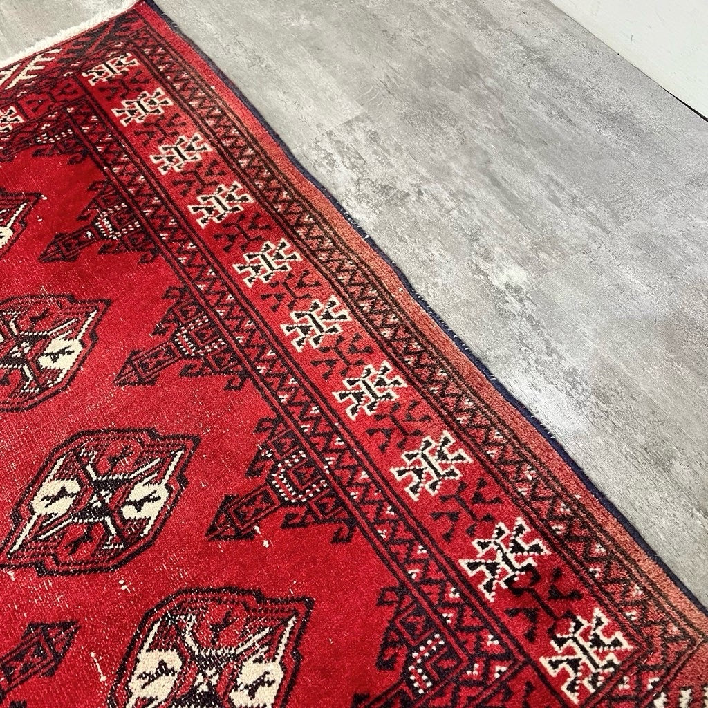 ヴィンテージ ラグ 敷物 ウール 赤 107×71【G】 大人 エレガント