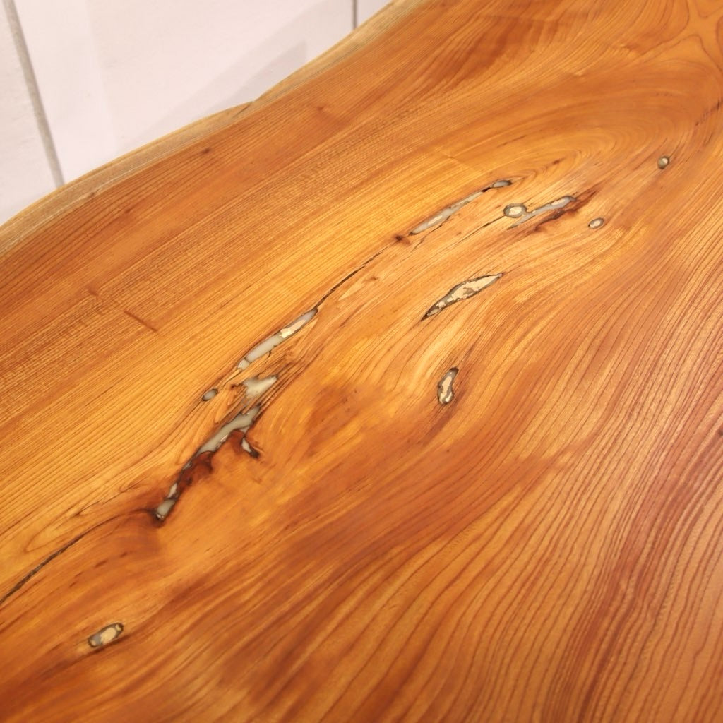 ケヤキ一枚板のダイニングテーブル 無垢材 リメイク家具 再生家具