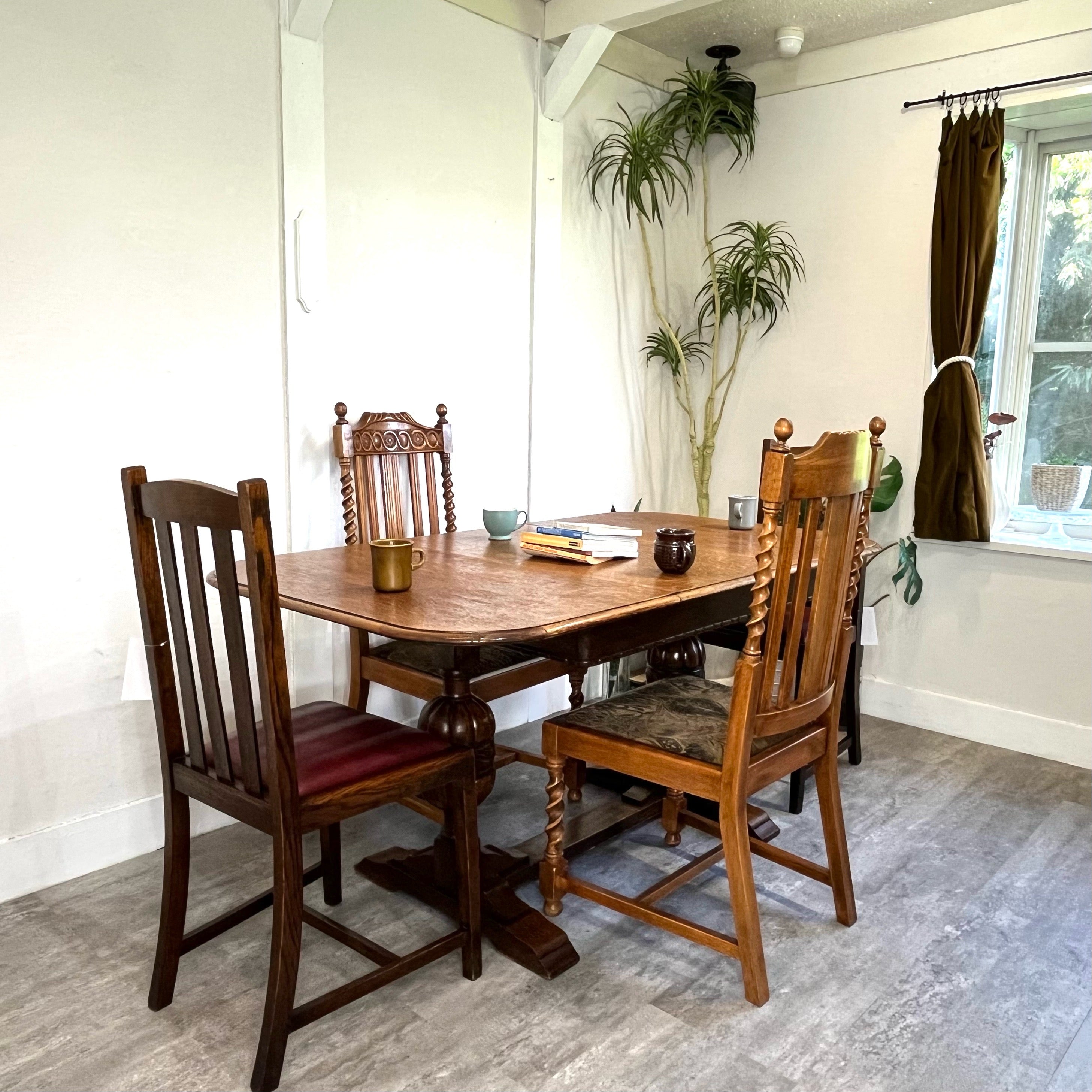 CELERITY パイナップルレッグ ドローリーフテーブル 伸長式ダイニング