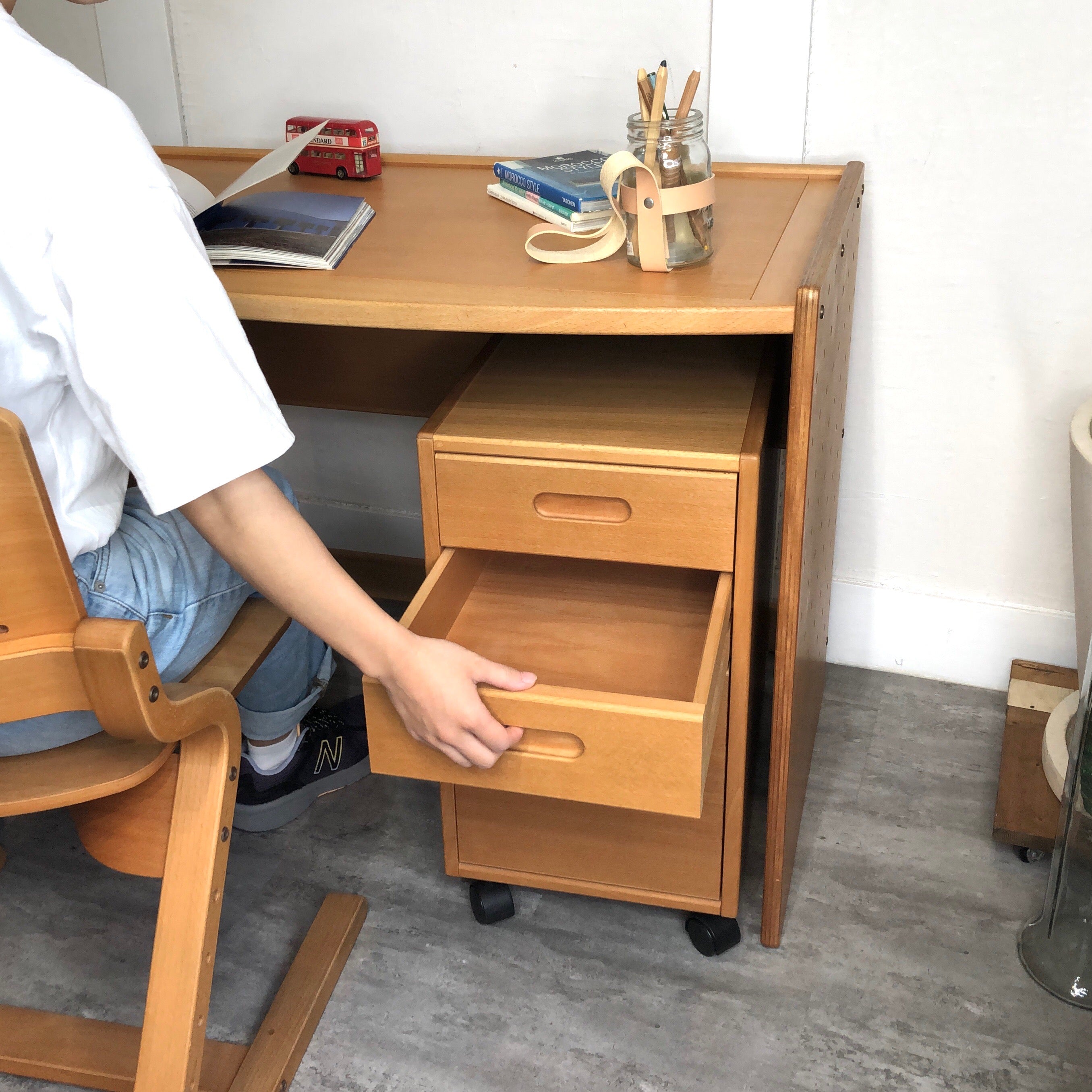 フォルミオ / Formio リノリウム天板 デスク チェア ワゴン 勉強机